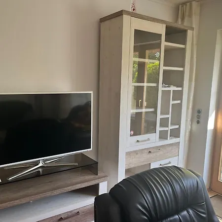 Grosses Haus Bei Muenchen Mit 4 Schlafzimmern Fuer Bis Zu 10 Personen 度假居 *