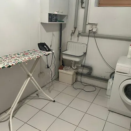 Grosses Haus Bei Muenchen Mit 4 Schlafzimmern Fuer Bis Zu 10 Personen