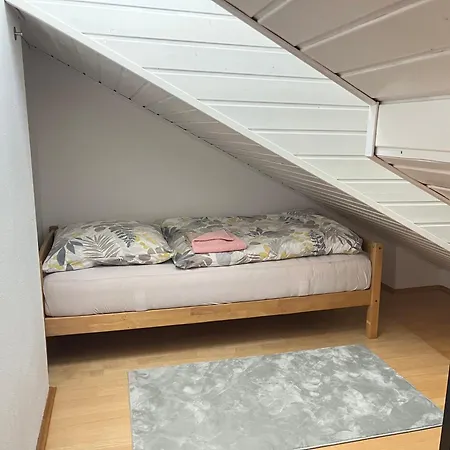 度假居 Grosses Haus Bei Muenchen Mit 4 Schlafzimmern Fuer Bis Zu 10 Personen
